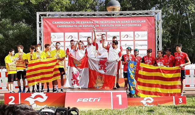 Pódium Cameonato de España de Triatlón por Autonomías masculino